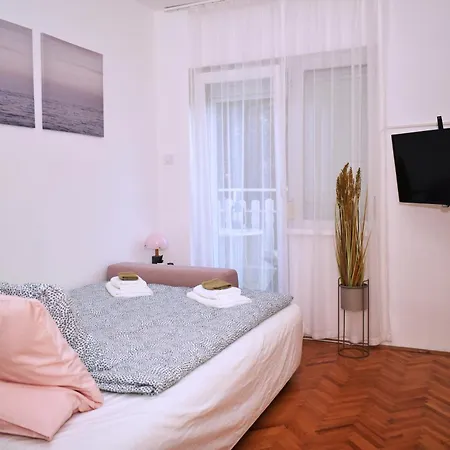 Kuczkó Apartamento *