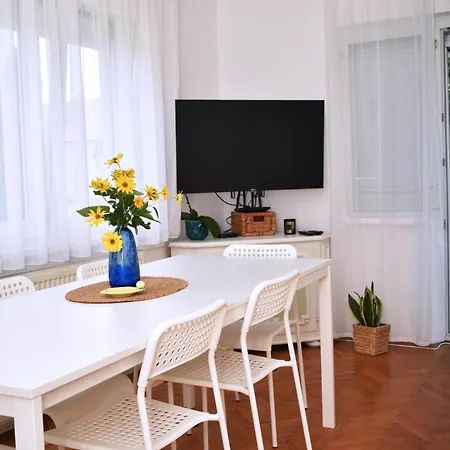 Kuczkó Apartamento Balatonalmádi